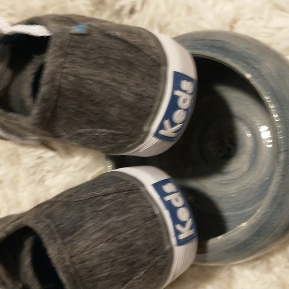 Keds woman's size 7.5 classic canvas sneakers - Picture 4 of 15